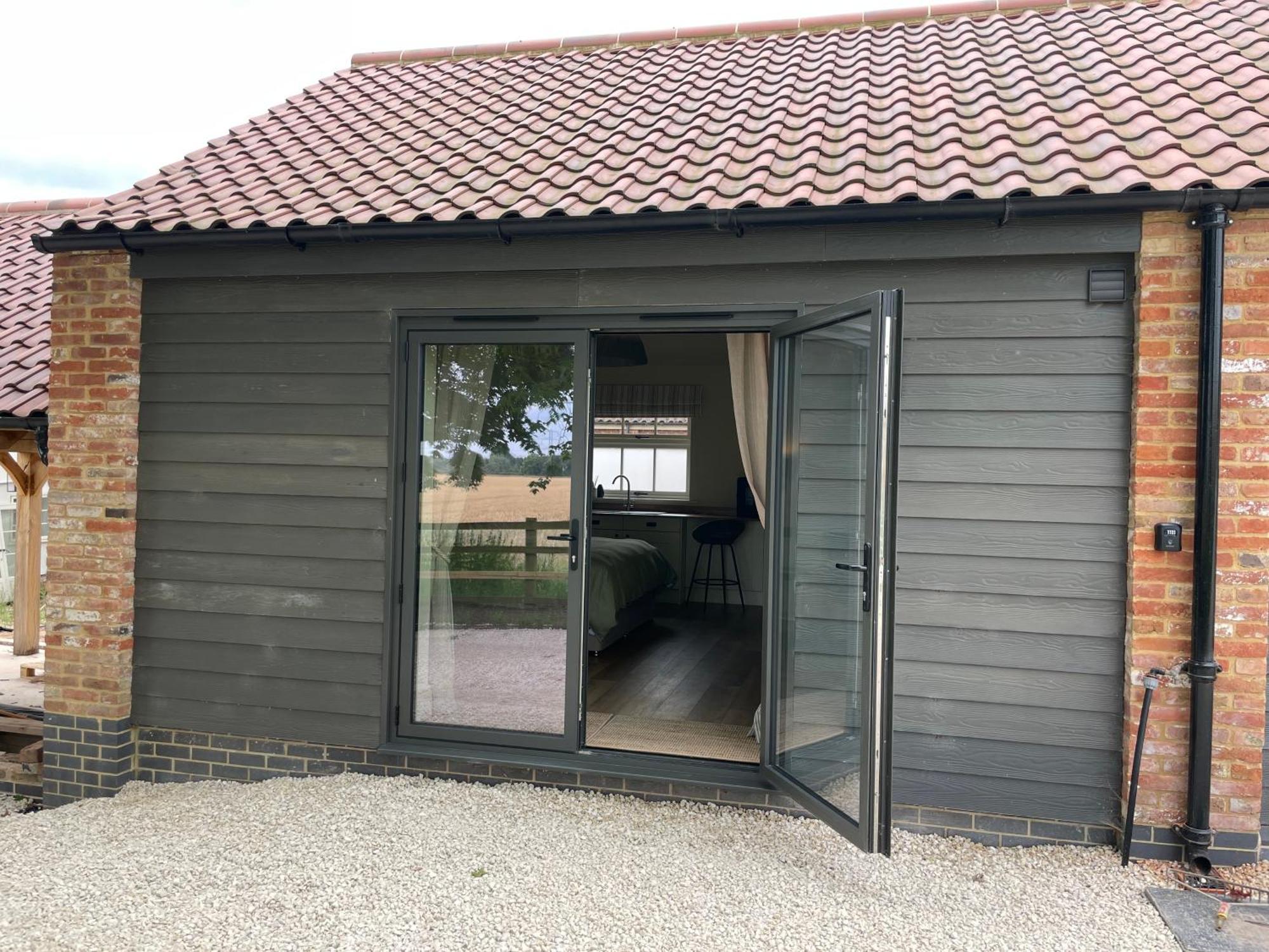 Rural Retreat, 1 Bed, Sleeps 2 Near Bleasbyアパートメント エクステリア 写真