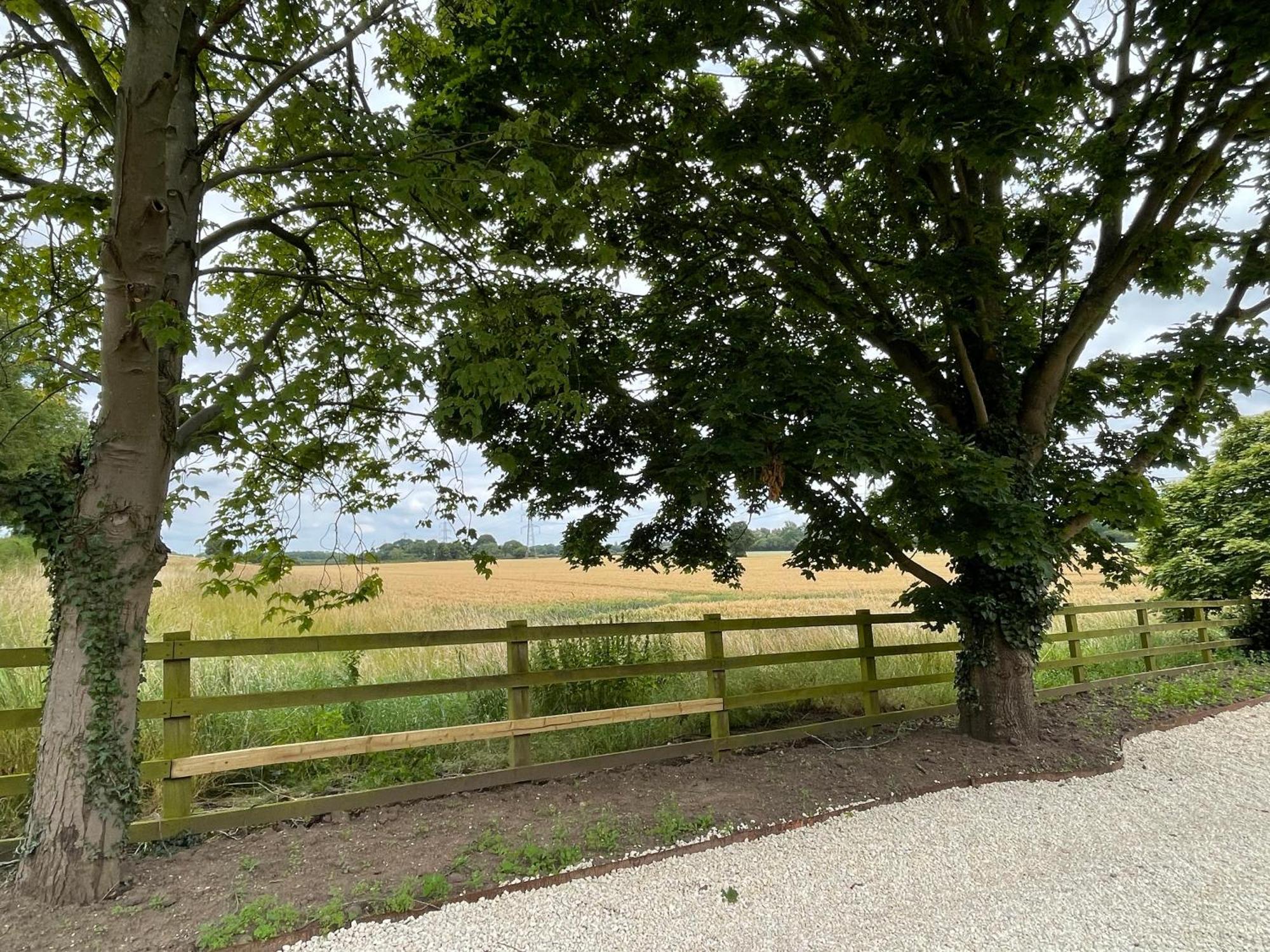 Rural Retreat, 1 Bed, Sleeps 2 Near Bleasbyアパートメント エクステリア 写真